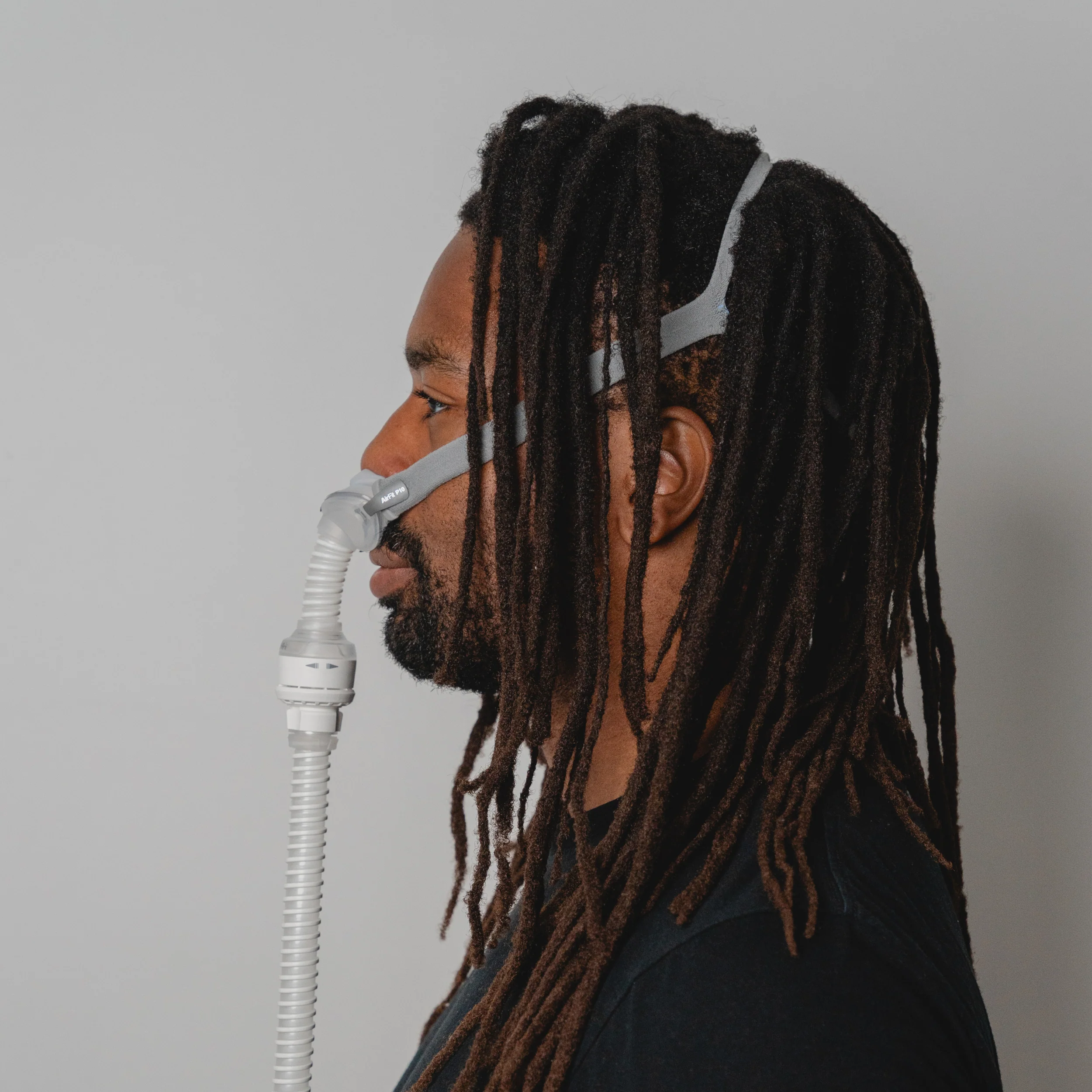 ResMed AirFit™ P10 Nasal Pillow CPAP Mask Complete System with AirMini™ Setup Pack - Image 4