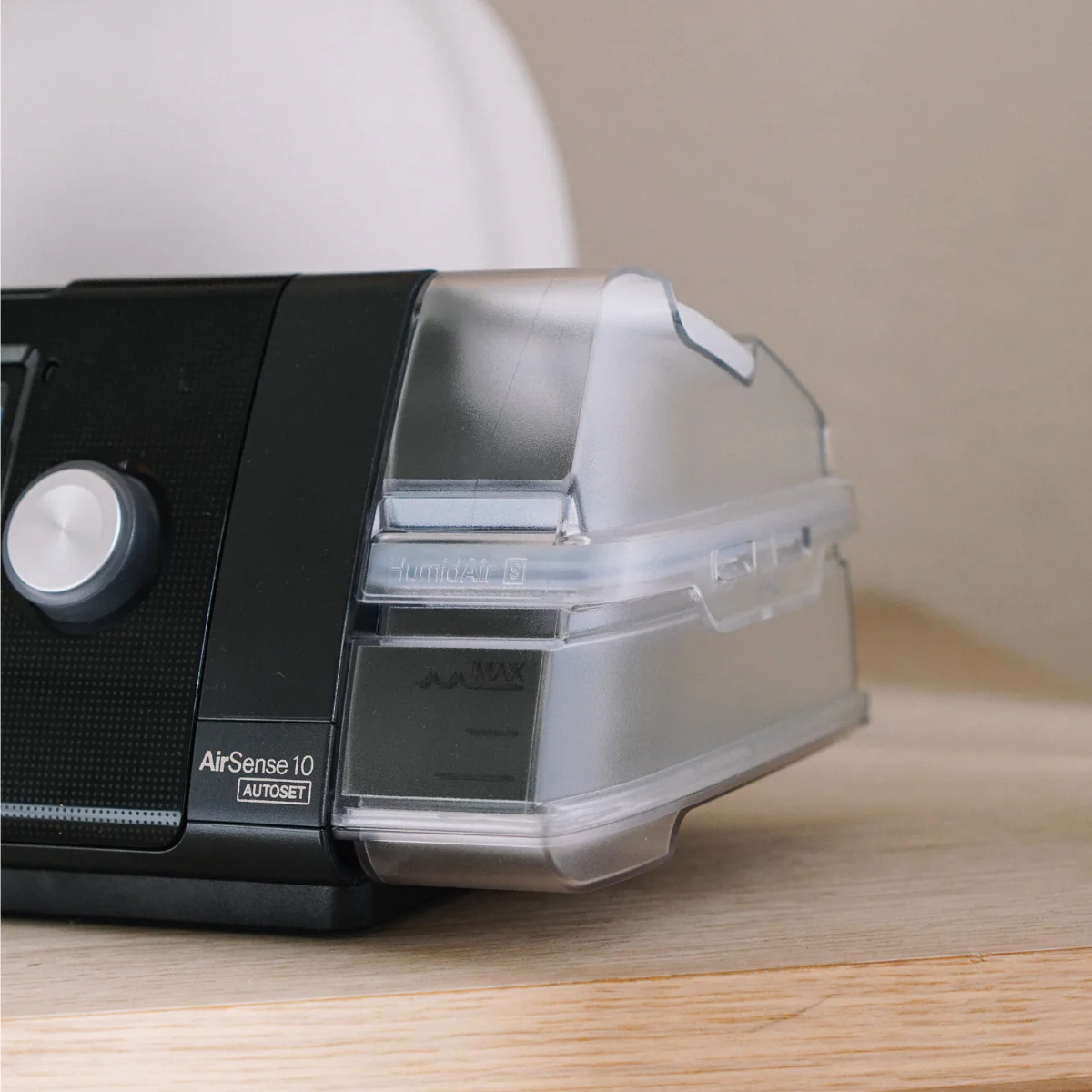 ResMed HumidAir™ Humidification Water Chamber for AirSense™ 10 and AirCurve™ 10 CPAP Machines - Image 3