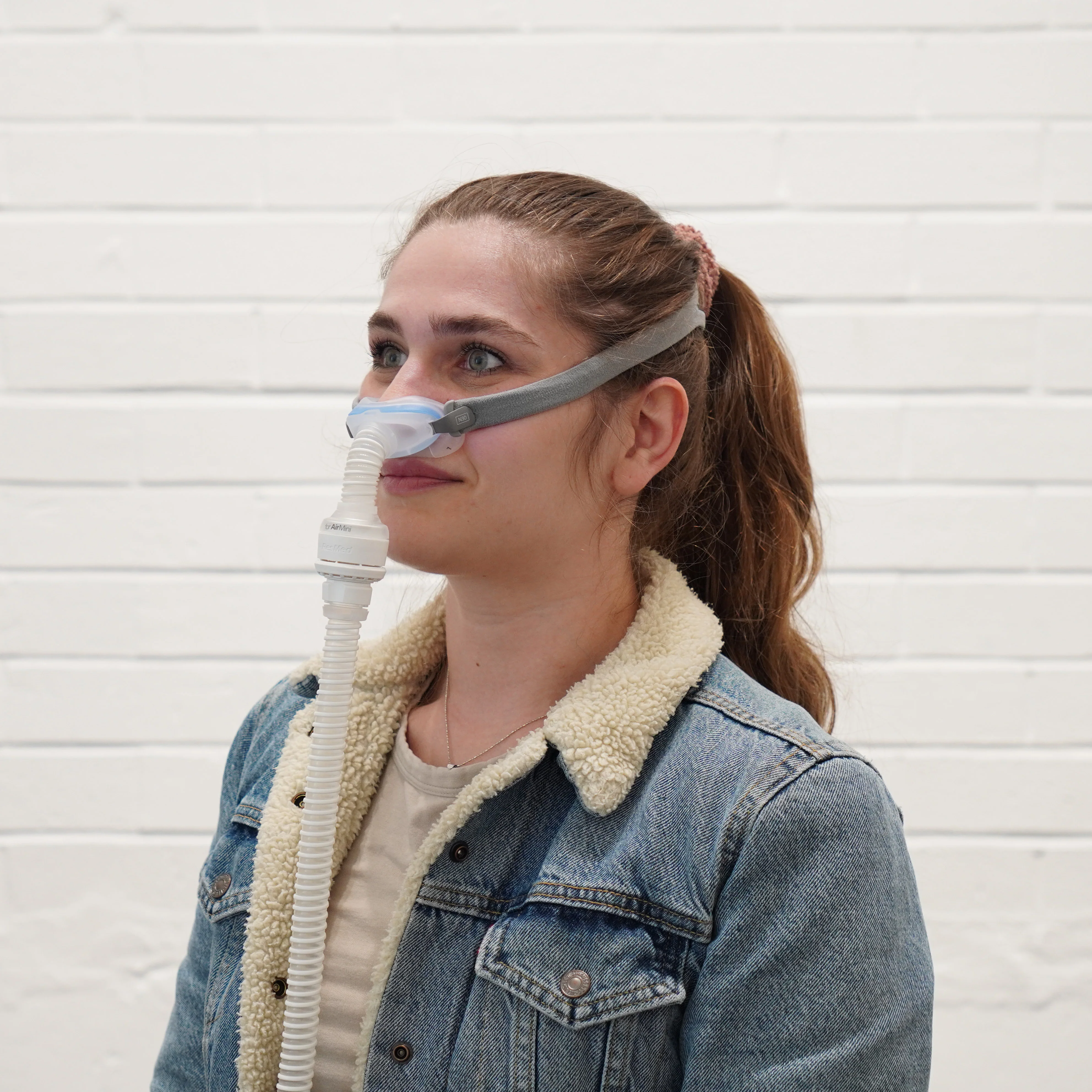 ResMed AirFit™ N30 Nasal CPAP Mask Complete System with AirMini™ Setup Pack - Image 4