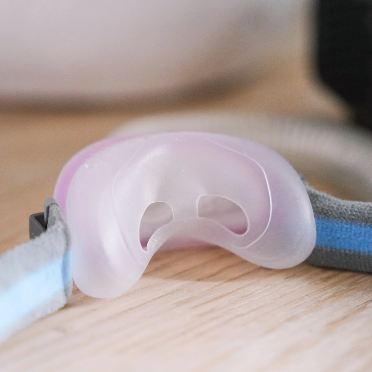 ResMed AirFit™ N30 Nasal CPAP Mask Complete System with AirMini™ Setup Pack - Image 5